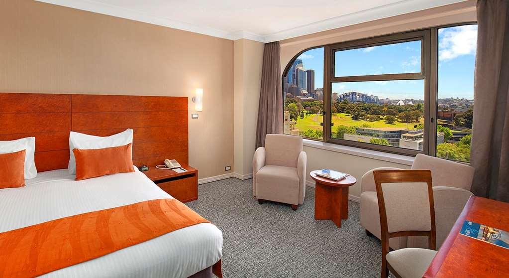 The Sydney Boulevard Hotel Room photo