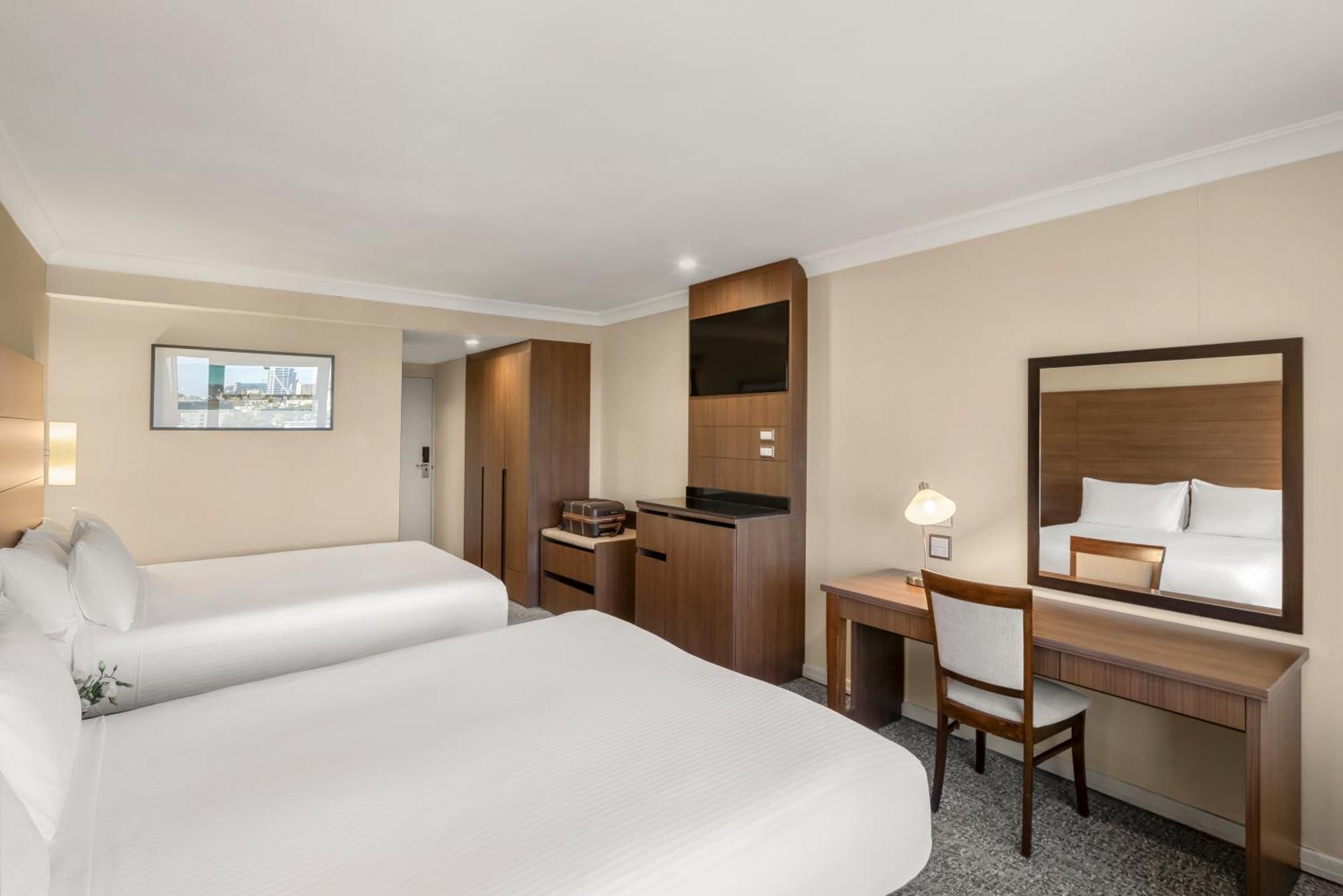 The Sydney Boulevard Hotel Exterior photo